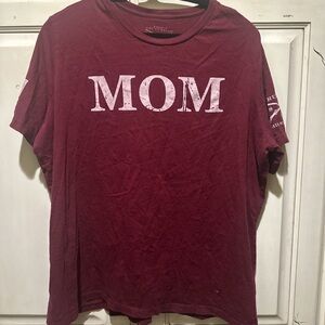 Grunt Style Women's Short Sleeve Tee Maroon with White "MOM" Print